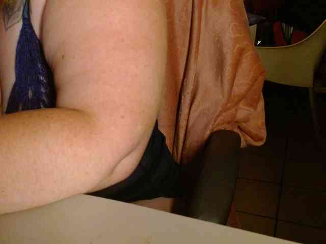 Petitoiseaucoquine webcam