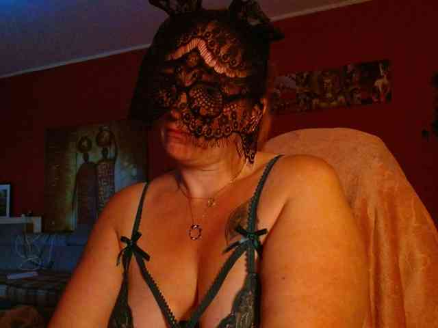 Modèle: Petitoiseaucoquine