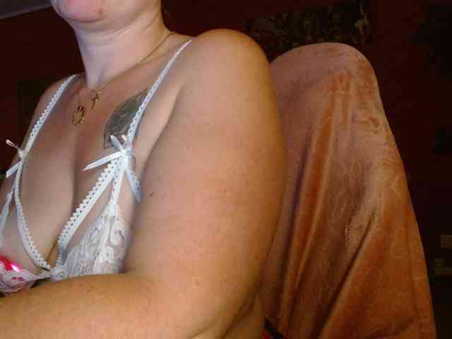 Petitoiseaucoquine webcam