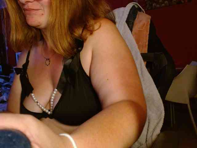 Petitoiseaucoquine webcam
