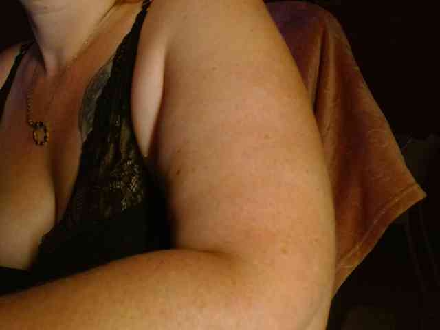 Petitoiseaucoquine webcam