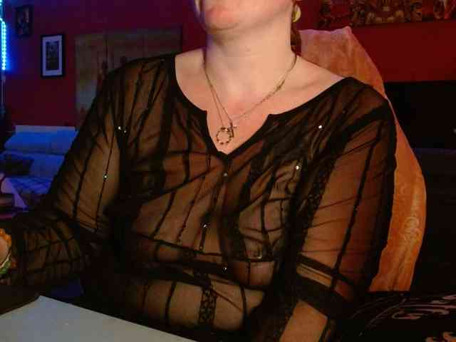 Petitoiseaucoquine webcam