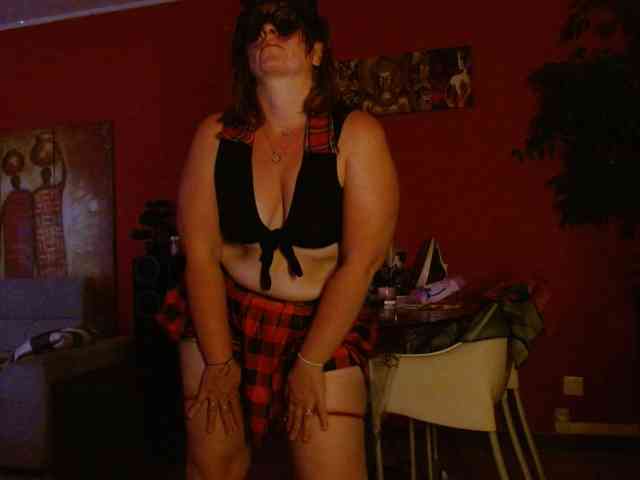 Petitoiseaucoquine webcam