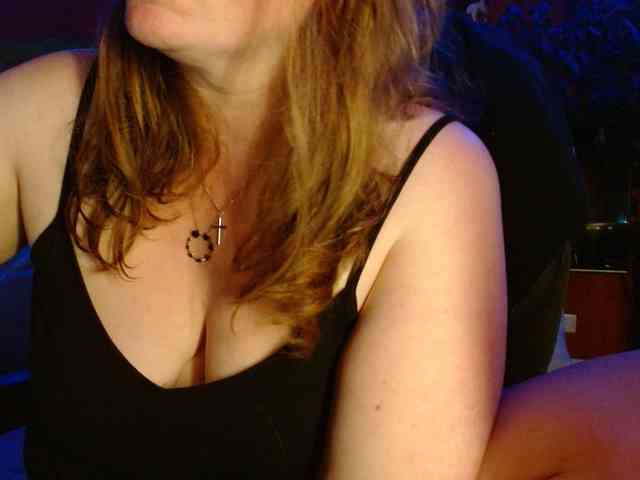 Petitoiseaucoquine webcam