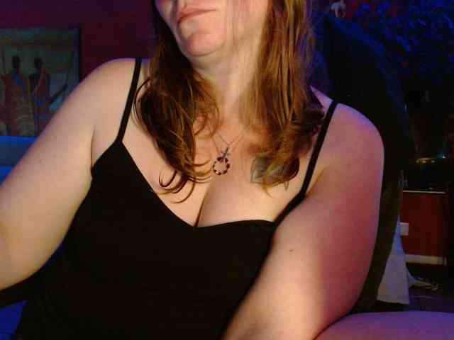 Petitoiseaucoquine webcam