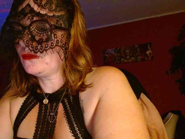 Petitoiseaucoquine webcam