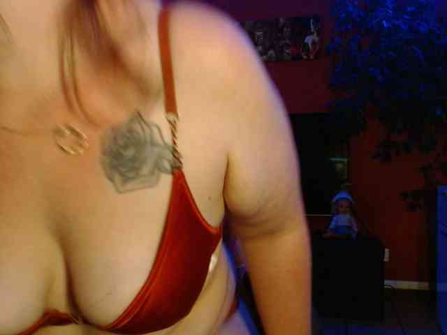 Petitoiseaucoquine webcam