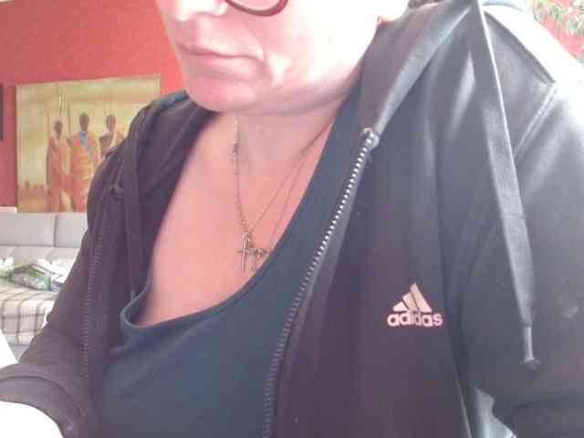 Petitoiseaucoquine webcam