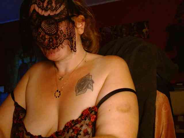 Petitoiseaucoquine webcam