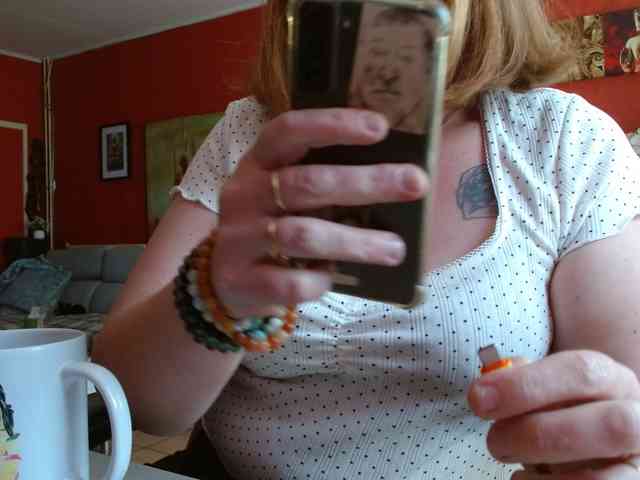 Petitoiseaucoquine webcam