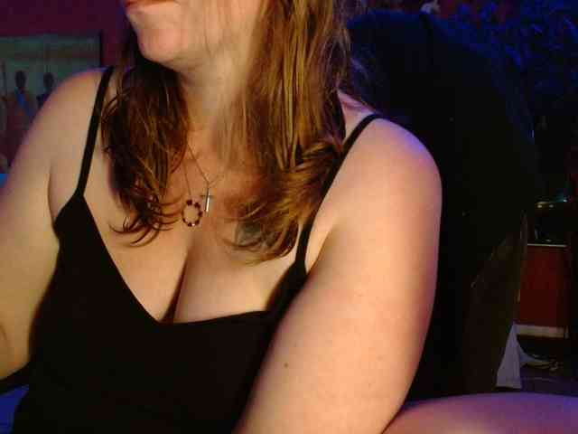 Petitoiseaucoquine webcam