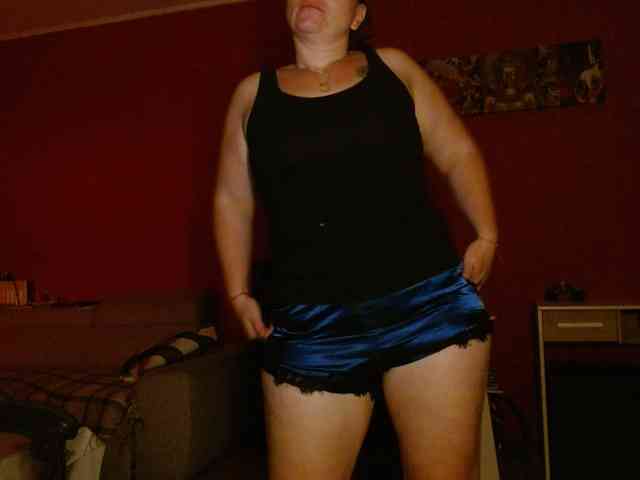 Petitoiseaucoquine webcam