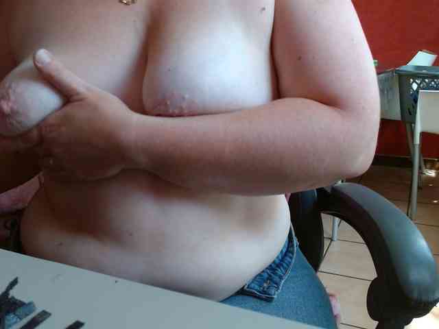 Petitoiseaucoquine webcam