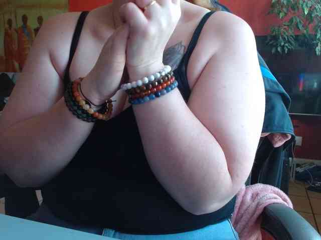 Petitoiseaucoquine webcam