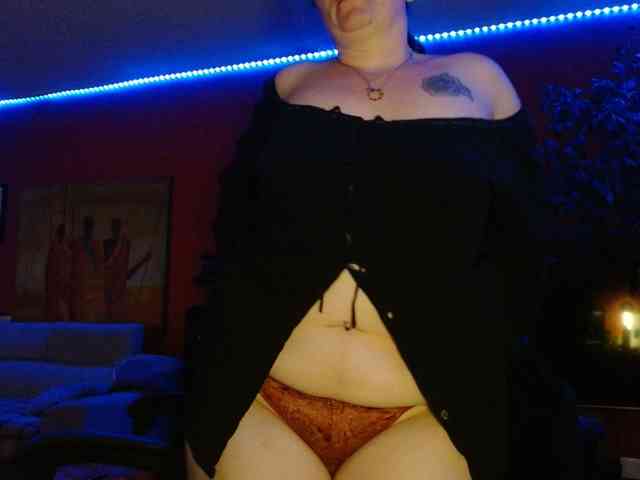 Petitoiseaucoquine webcam