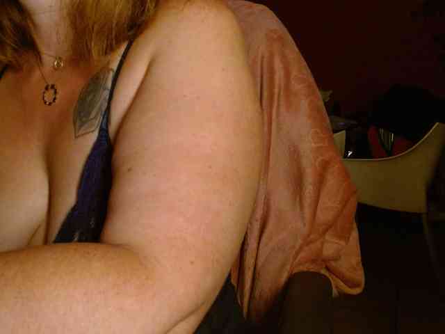 Petitoiseaucoquine webcam