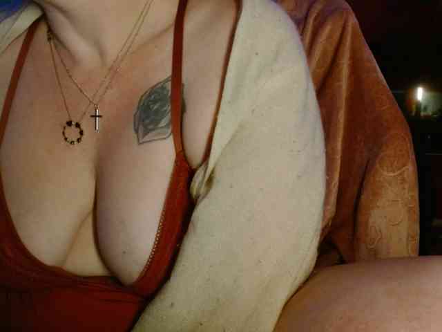 Petitoiseaucoquine webcam