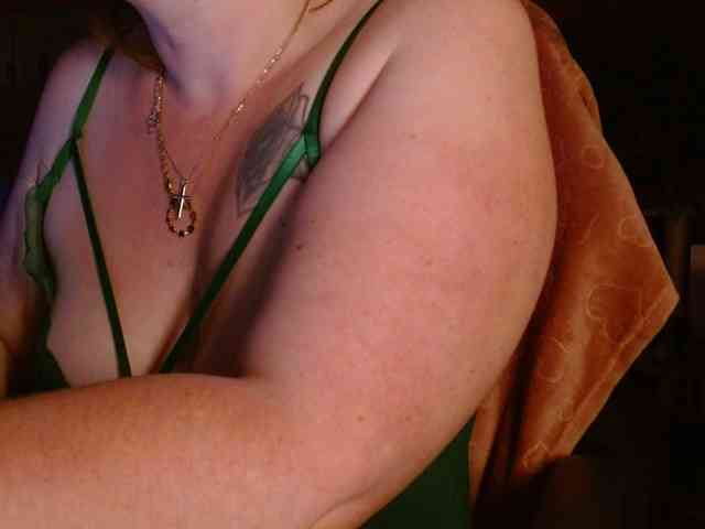 Petitoiseaucoquine webcam