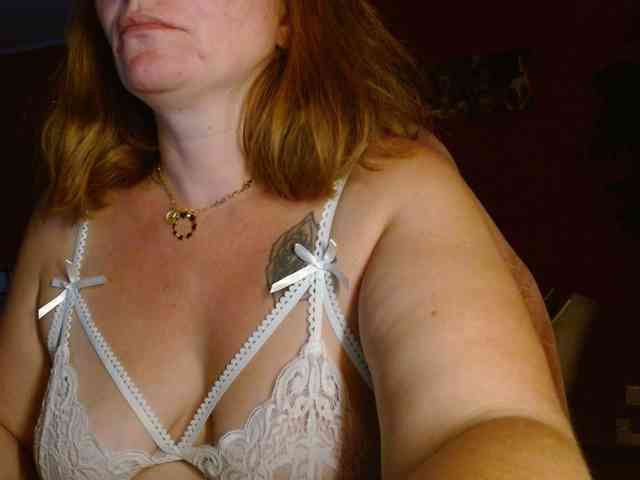Petitoiseaucoquine webcam
