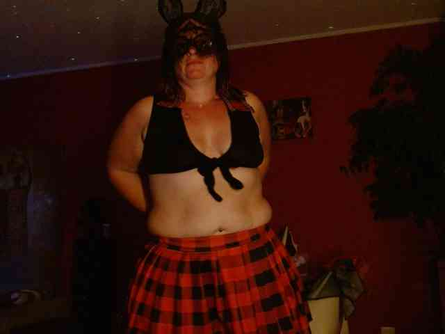 Petitoiseaucoquine webcam