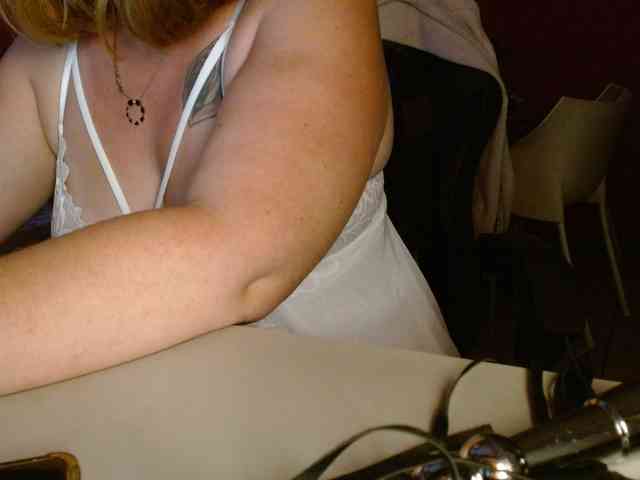 Petitoiseaucoquine webcam