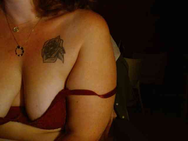 Petitoiseaucoquine webcam