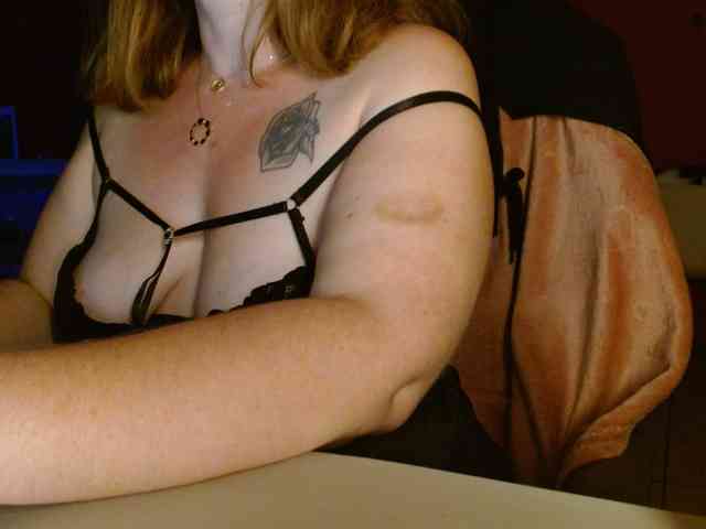 Petitoiseaucoquine webcam