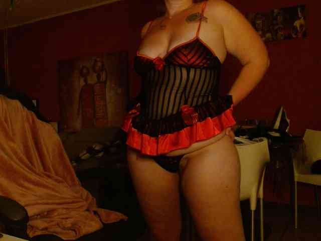 Petitoiseaucoquine webcam