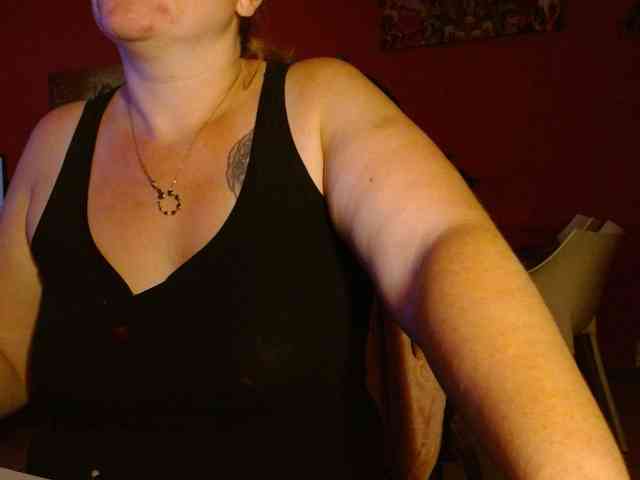 Petitoiseaucoquine webcam