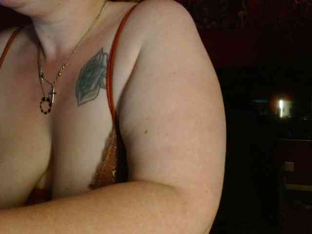 Petitoiseaucoquine webcam