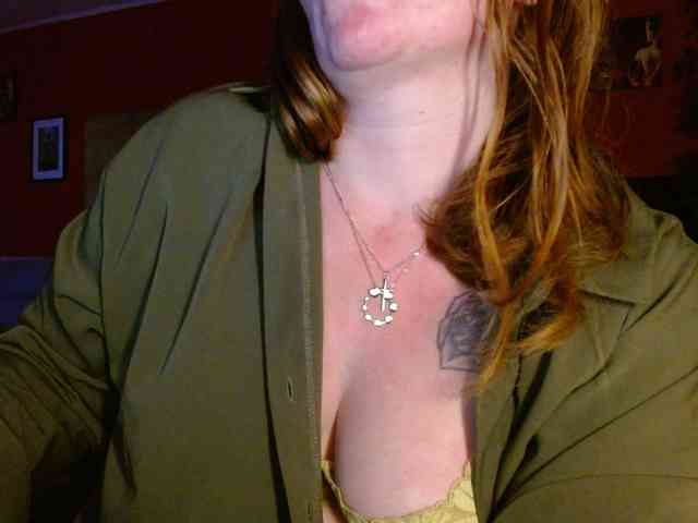 Petitoiseaucoquine webcam