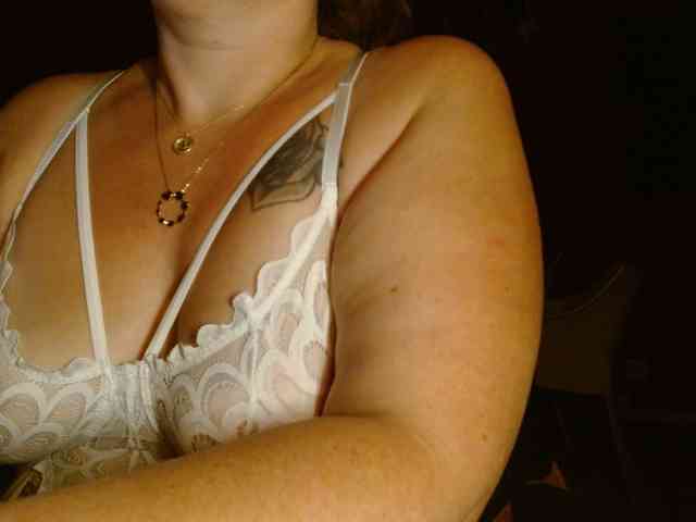 Petitoiseaucoquine webcam