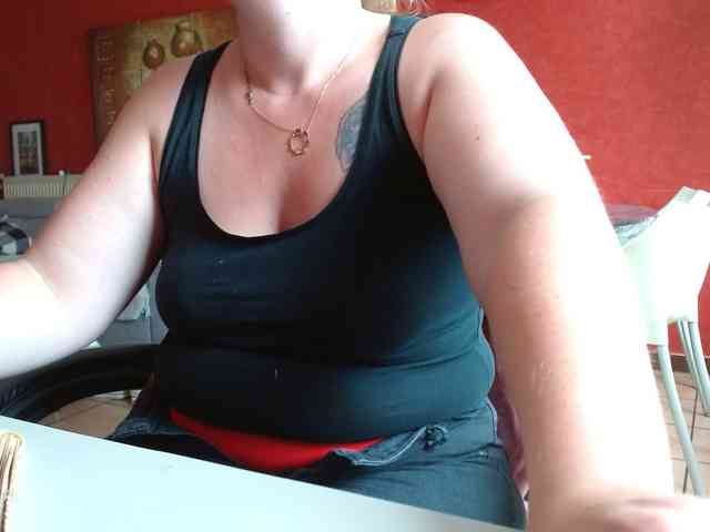 Petitoiseaucoquine webcam