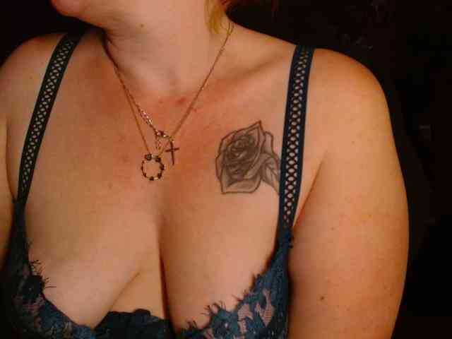 Petitoiseaucoquine webcam