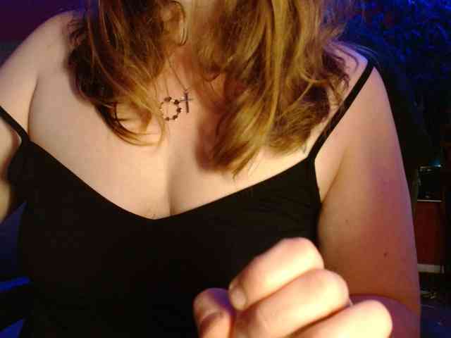 Petitoiseaucoquine webcam