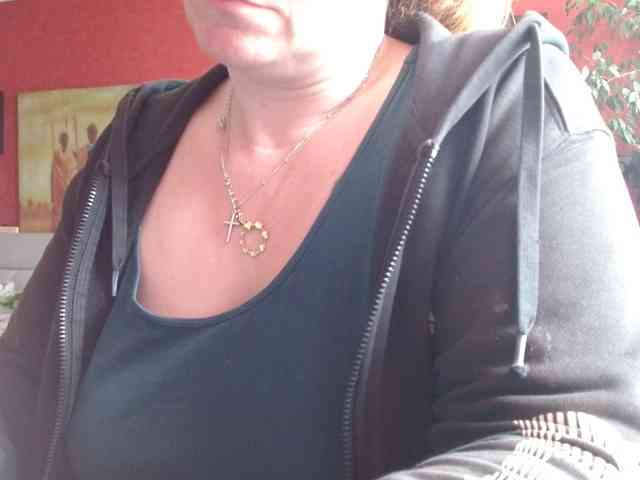 Petitoiseaucoquine webcam