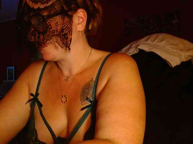 Petitoiseaucoquine webcam