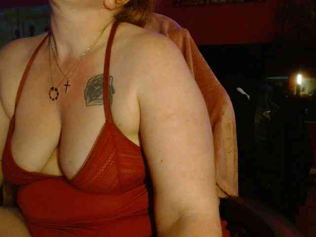 Petitoiseaucoquine webcam