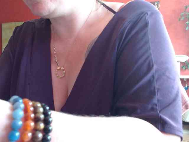 Petitoiseaucoquine webcam