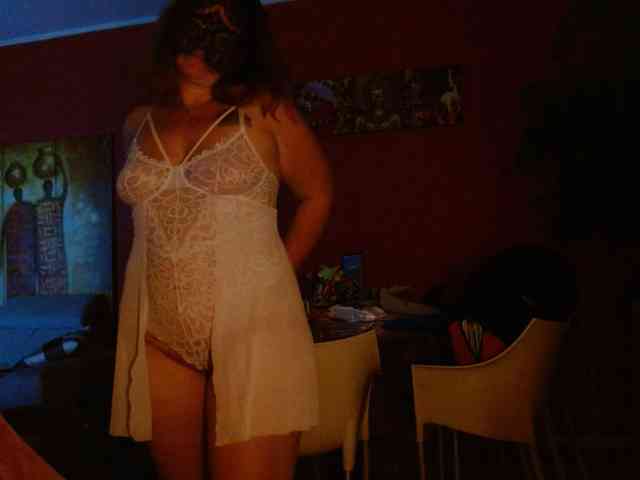 Petitoiseaucoquine webcam