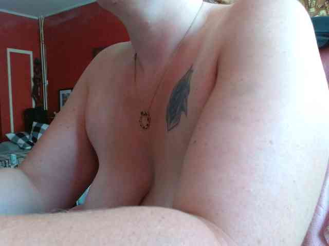 Petitoiseaucoquine webcam