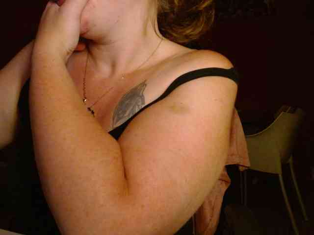 Petitoiseaucoquine webcam