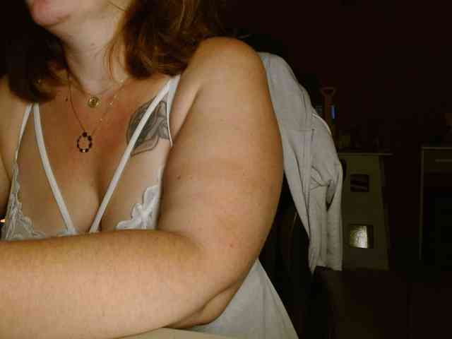 Petitoiseaucoquine webcam