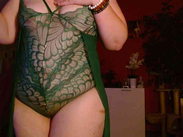 Petitoiseaucoquine webcam