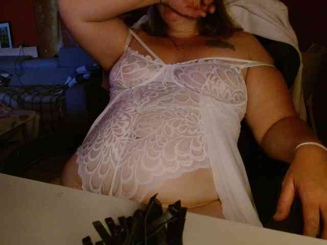 Petitoiseaucoquine webcam