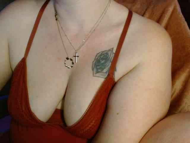 Petitoiseaucoquine webcam