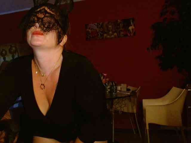 Petitoiseaucoquine webcam