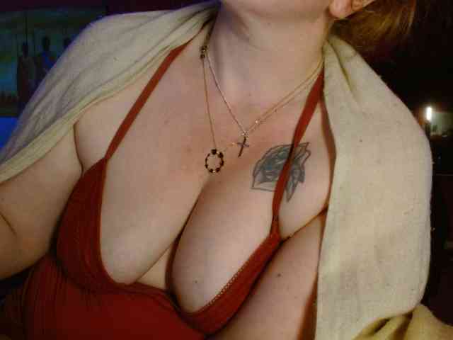 Petitoiseaucoquine webcam