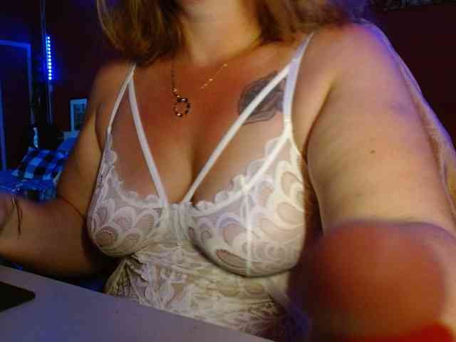 Petitoiseaucoquine webcam