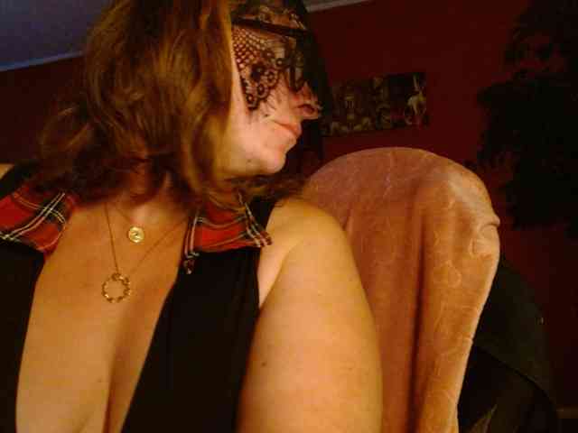 Petitoiseaucoquine webcam